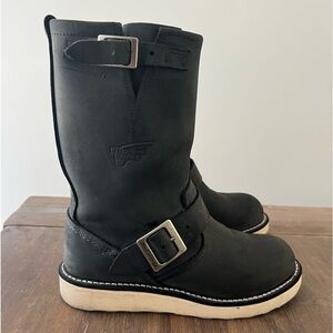 Black Red Wing Shoes Heritage Engineer Boots sz 6